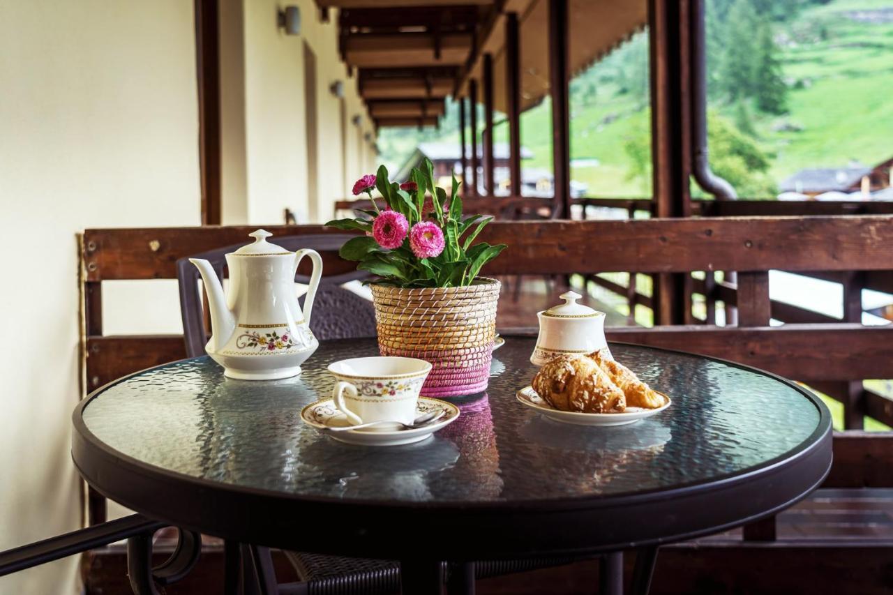 Chalet Du Lys Hotel & Spa Грессоней-ла-Трините Экстерьер фото