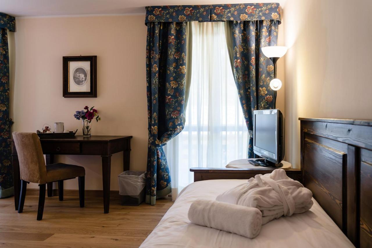 Chalet Du Lys Hotel & Spa Грессоней-ла-Трините Экстерьер фото